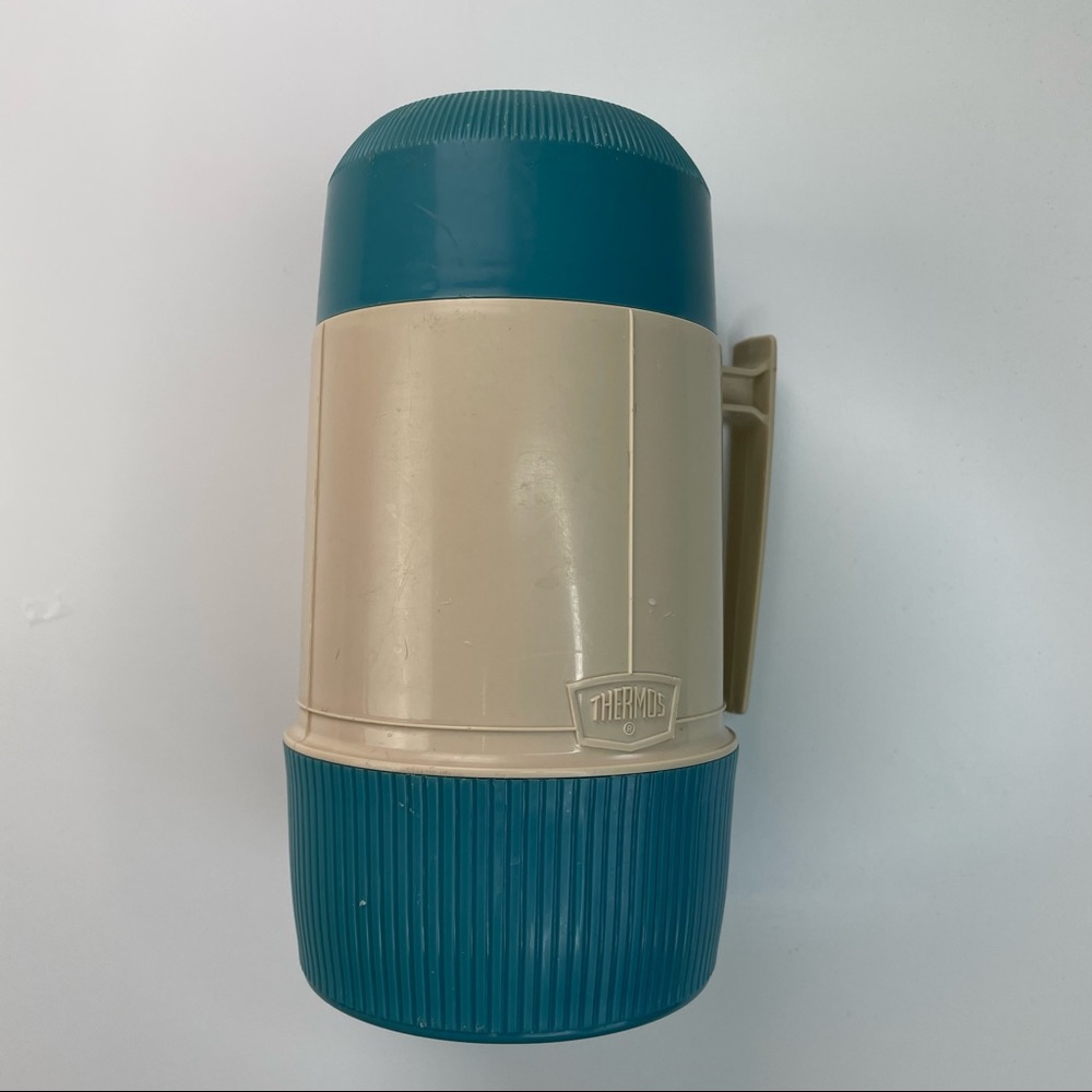 Vintage Thermos Bottle with Screw On Lid and Cup - Picture 3 of 14